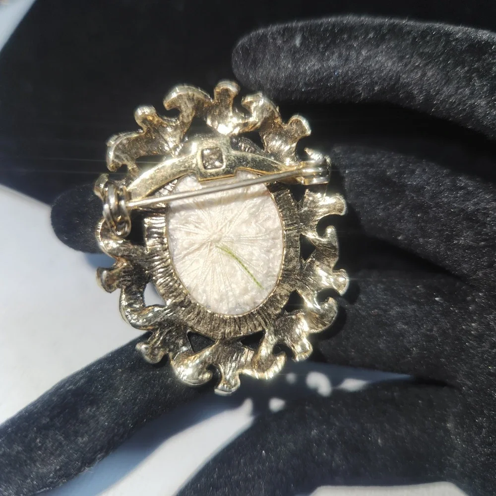 Vintage‎ Petit Point Embroidered Floral Oval Brooch Pin Blue Flower